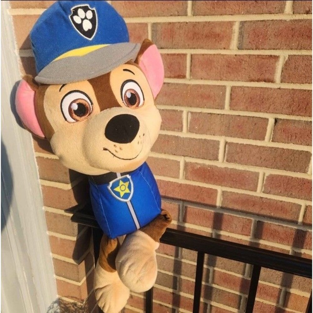 Nickelodeon Paw Patrol Premium Plush CHASE (21 x 17)